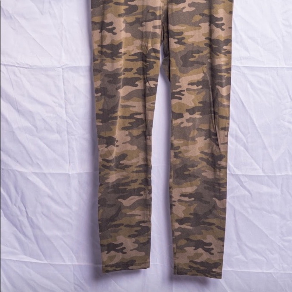 Camouflage leggings